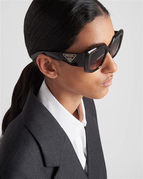 prada spr 27ns baroque sunglasses|Gradient Sienna Lenses Prada Minimal Baroque Eyewear .